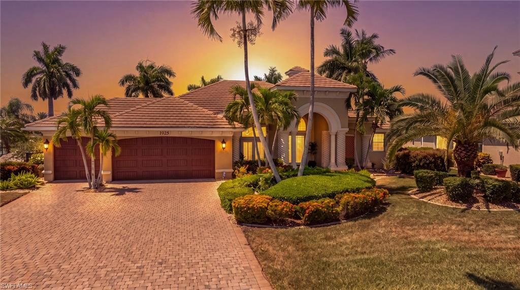 1925 Harbour CIR, CAPE CORAL, FL 33914 — exterior