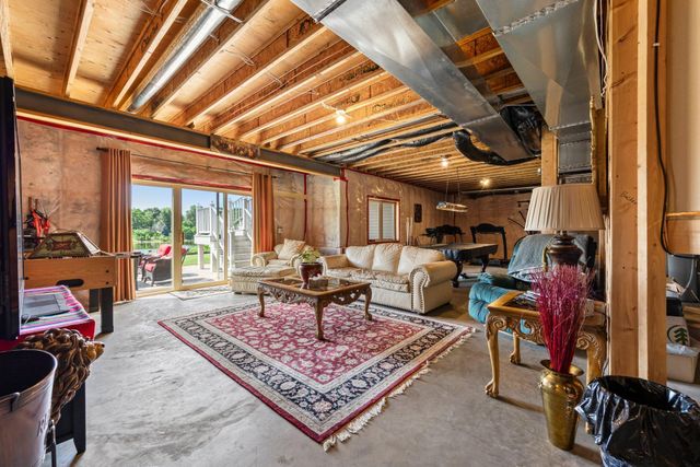 20745 Independence Court, Lakeville, MN 55044
