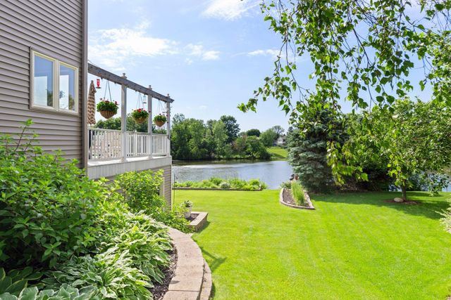 20745 Independence Court, Lakeville, MN 55044