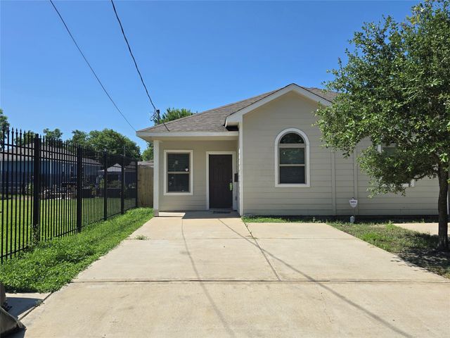 3702 Wylie Street B, Houston, TX 77026
