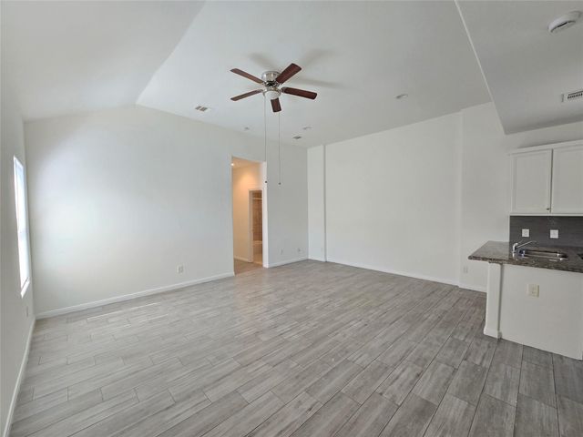 3702 Wylie Street B, Houston, TX 77026