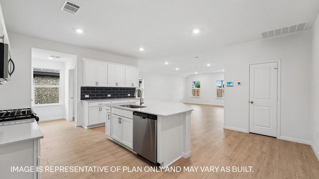 2641 Belly Wash WAY, Leander, TX 78641