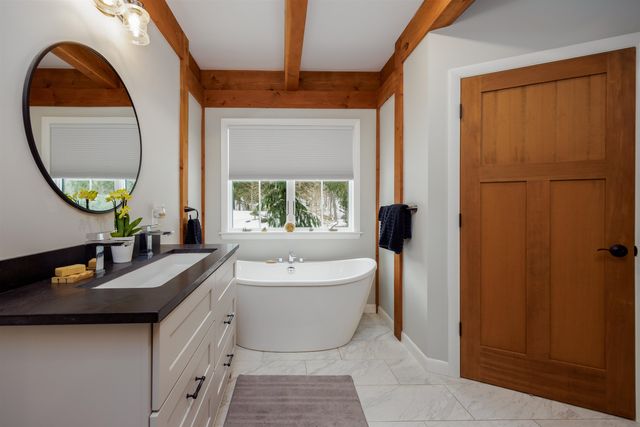 6 Samoset Road, Sunapee, NH 03782