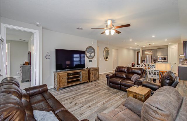 1971 Highland Meadows Drive, Pearland, TX 77089