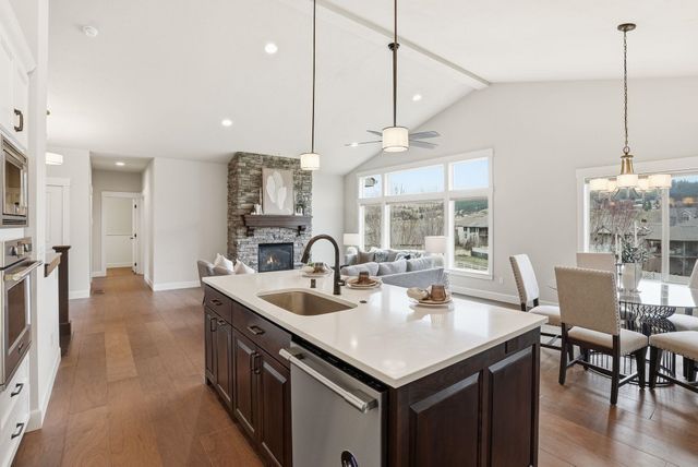 4305 S Bernson Ln, Spokane, WA 99223