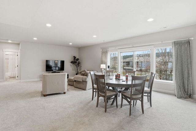 4305 S Bernson Ln, Spokane, WA 99223