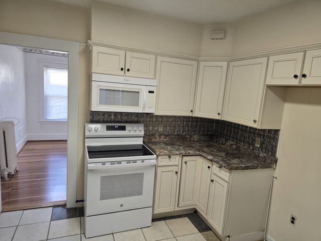 1063 Massachusetts Ave 1, Arlington, MA 02476