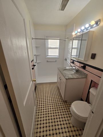 1063 Massachusetts Ave 1, Arlington, MA 02476
