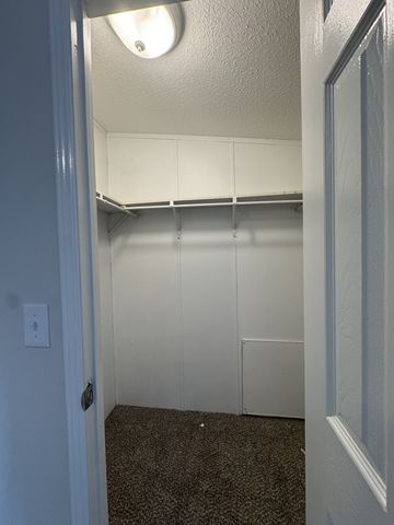 1515 Old Hwy 31, E, Westmoreland, TN 37186