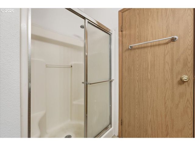 8300 Ne QUATAMA St 104, Hillsboro, OR 97006
