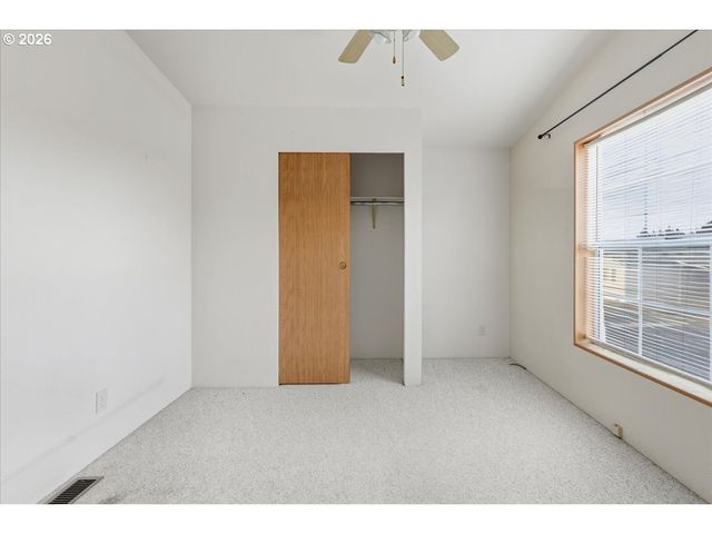 8300 Ne QUATAMA St 104, Hillsboro, OR 97006