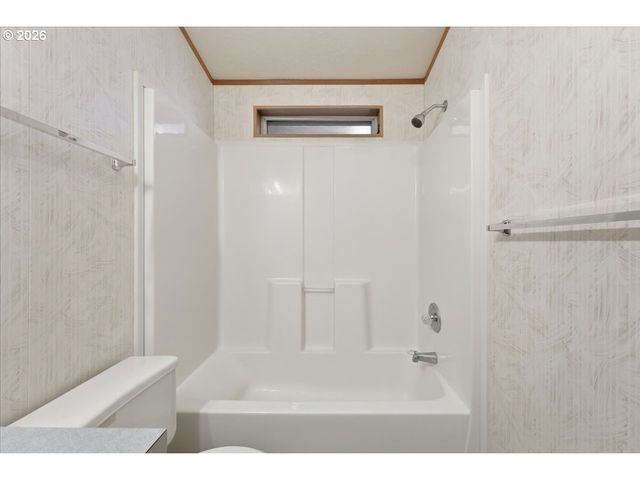 8300 Ne QUATAMA St 104, Hillsboro, OR 97006