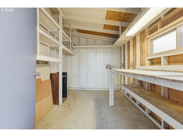 8300 Ne QUATAMA St 104, Hillsboro, OR 97006