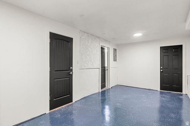 6095 S 2600 W, Roy, UT 84067