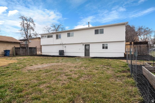 6095 S 2600 W, Roy, UT 84067