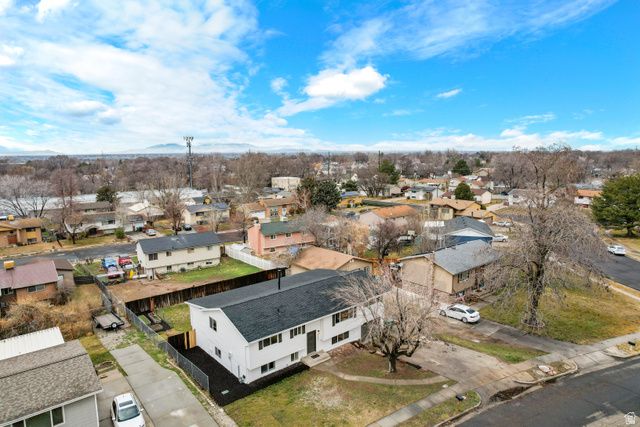 6095 S 2600 W, Roy, UT 84067