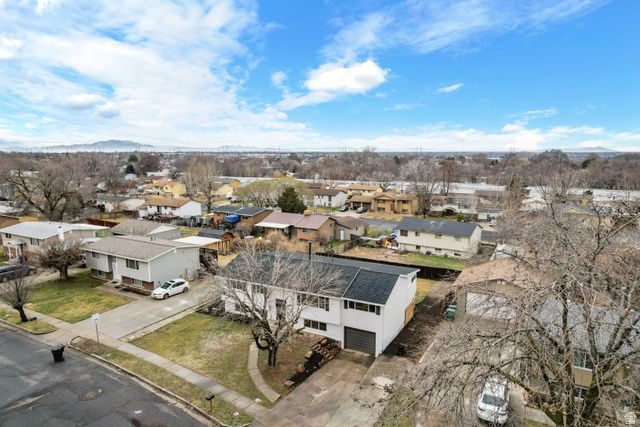 6095 S 2600 W, Roy, UT 84067