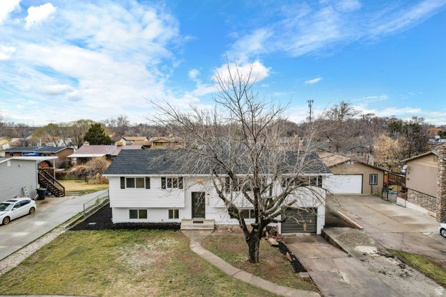 6095 S 2600 W, Roy, UT 84067