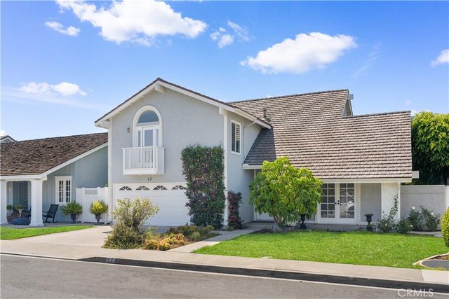 17 Blazing Star, Irvine, CA 92604