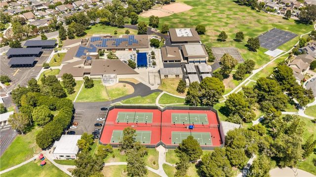 17 Blazing Star, Irvine, CA 92604