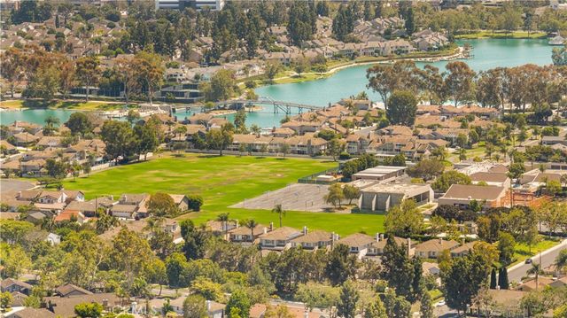 17 Blazing Star, Irvine, CA 92604