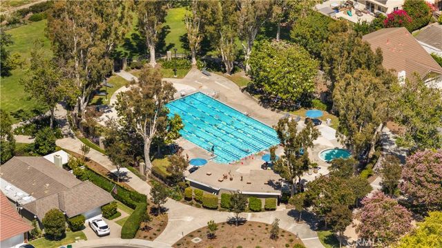 17 Blazing Star, Irvine, CA 92604