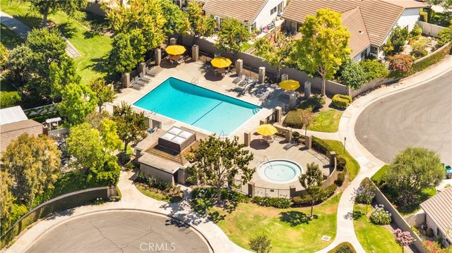 17 Blazing Star, Irvine, CA 92604