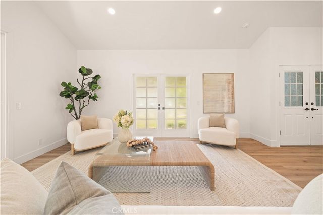 17 Blazing Star, Irvine, CA 92604