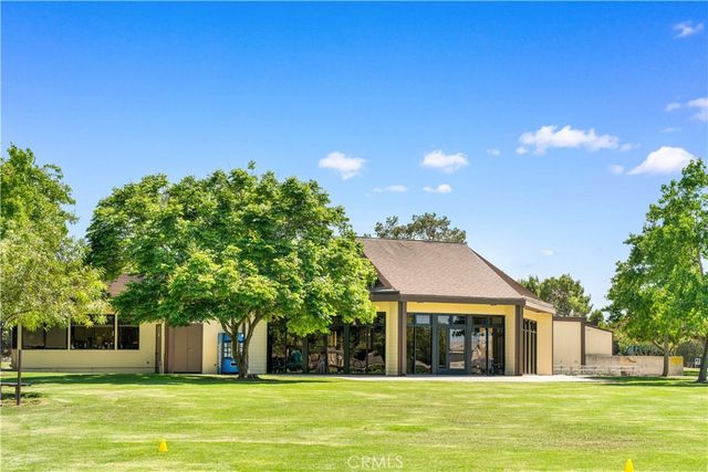 17 Blazing Star, Irvine, CA 92604