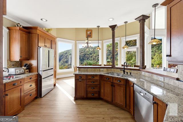 1043 Deer Run Ridge, Jasper, GA 30143