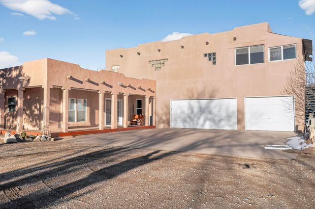 4 Glitter Gulch Way, Edgewood, NM 87015