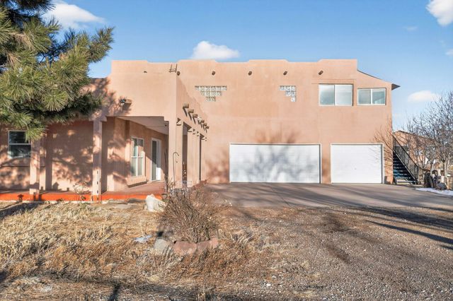 4 Glitter Gulch Way, Edgewood, NM 87015