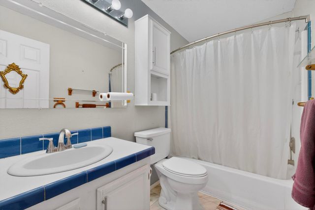 4 Glitter Gulch Way, Edgewood, NM 87015