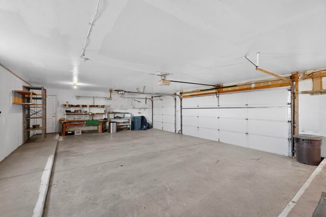 4 Glitter Gulch Way, Edgewood, NM 87015
