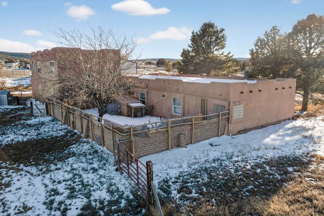 4 Glitter Gulch Way, Edgewood, NM 87015