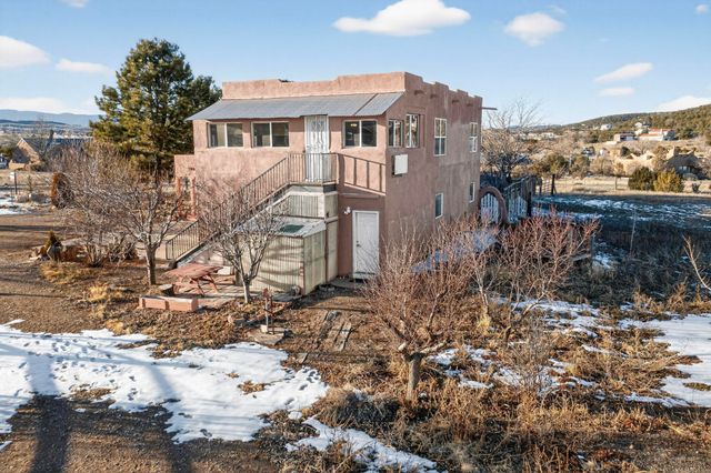 4 Glitter Gulch Way, Edgewood, NM 87015