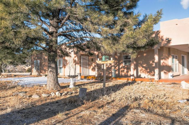 4 Glitter Gulch Way, Edgewood, NM 87015