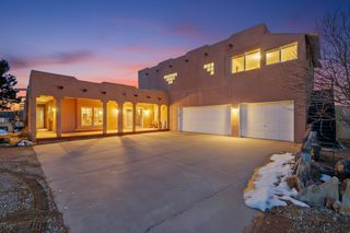 4 Glitter Gulch Way, Edgewood, NM 87015