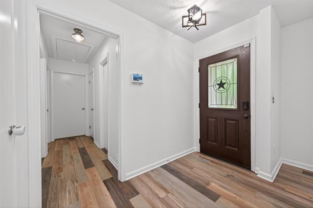 10720 Royal Forest Drive, Conroe, TX 77303