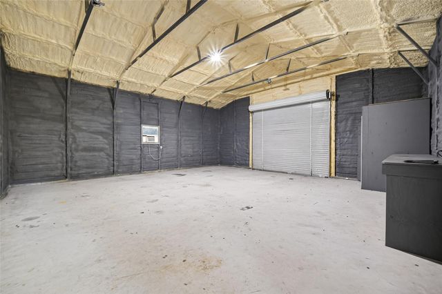 10720 Royal Forest Drive, Conroe, TX 77303