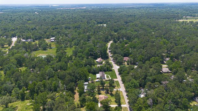10720 Royal Forest Drive, Conroe, TX 77303