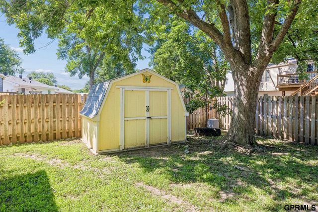4624 N 130th Circle, Omaha, NE 68164