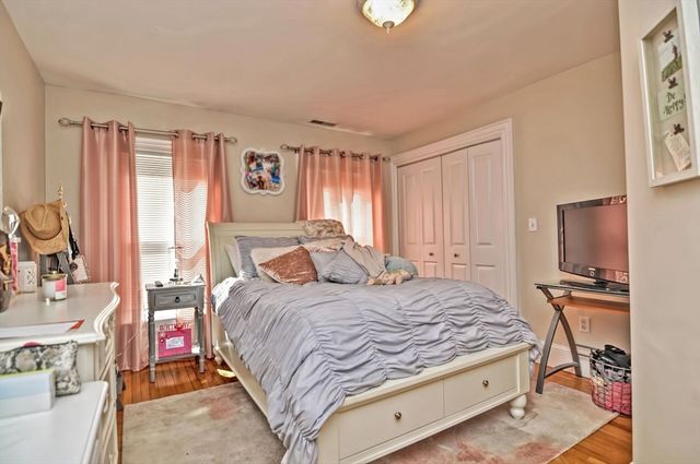 40 Avon Street 2, Wakefield, MA 01880