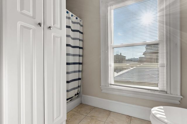 40 Avon Street 2, Wakefield, MA 01880