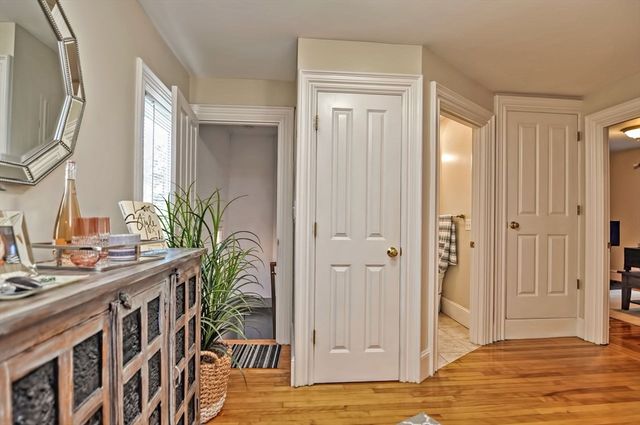 40 Avon Street 2, Wakefield, MA 01880