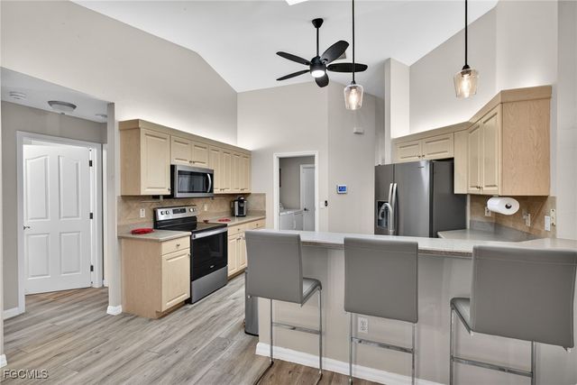 1738 NW 24th PL, Cape Coral, FL 33993