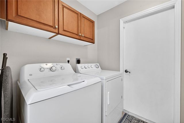 1738 NW 24th PL, Cape Coral, FL 33993