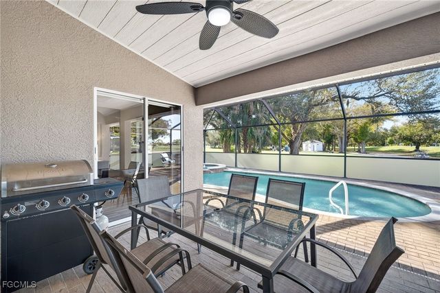 1738 NW 24th PL, Cape Coral, FL 33993