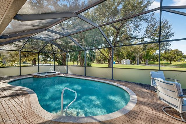 1738 NW 24th PL, Cape Coral, FL 33993