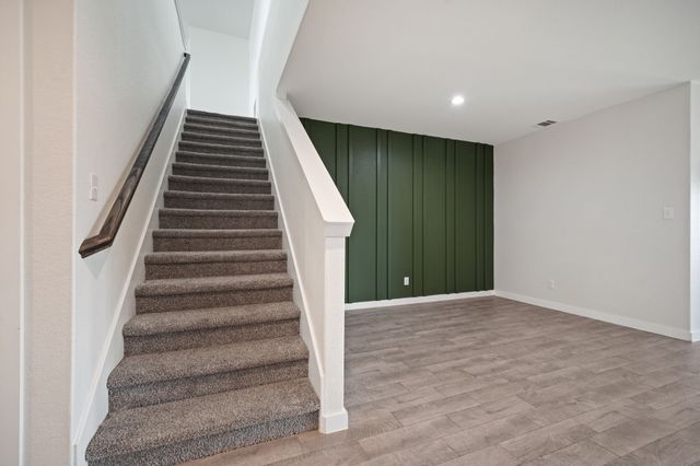 1521 Forest Park Drive, Alvarado, TX 76009